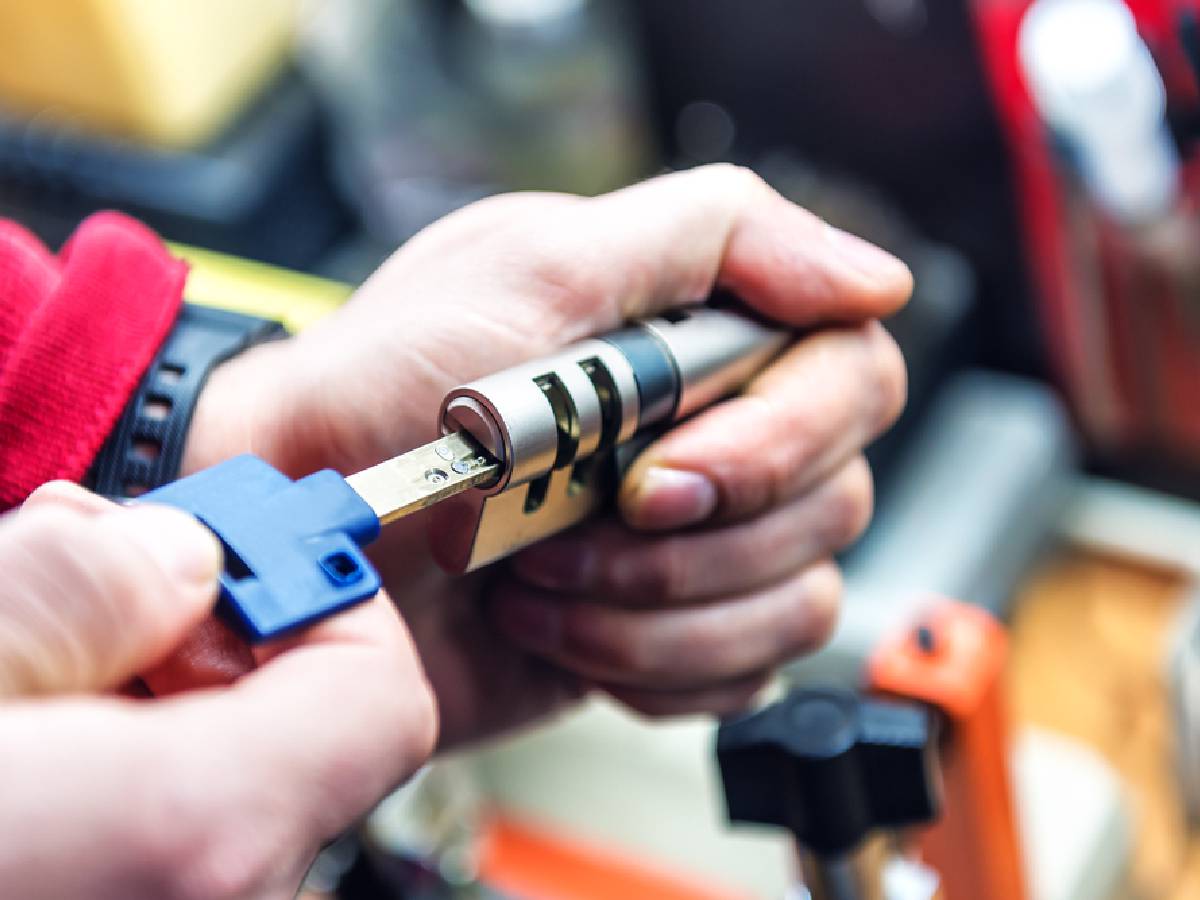 Locksmith in Calne and Wiltshire. Locksmith in Calne and Wiltshire.